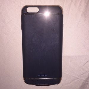 Charging iPhone 6/6s case